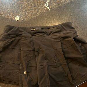 Lululemon skort sz 10